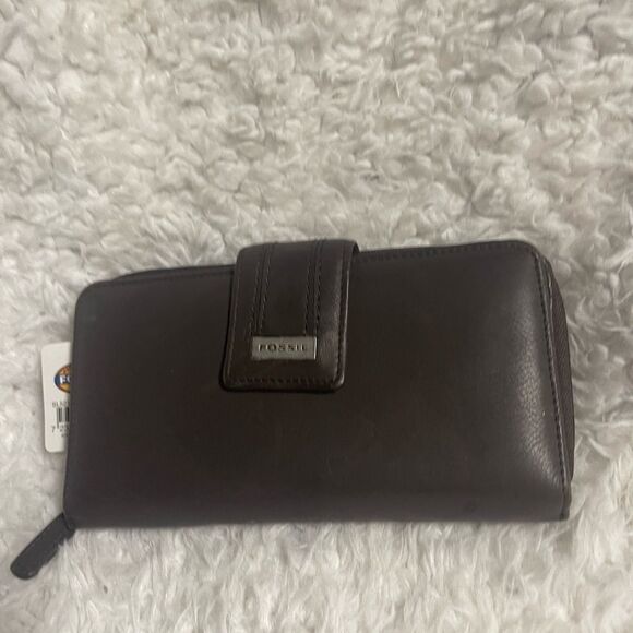 New with tag Fossil leather brown wallet/ organizer . - Picture 1 of 11